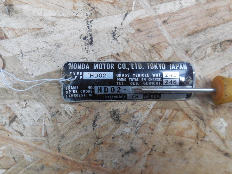 plaque mines  honda  mt8