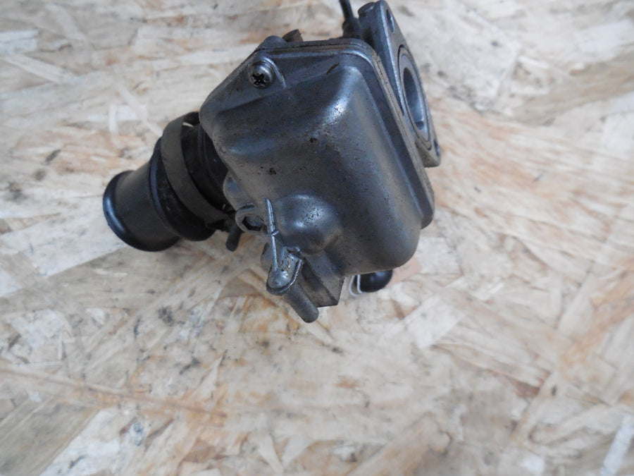 carburateur  honda  mt8