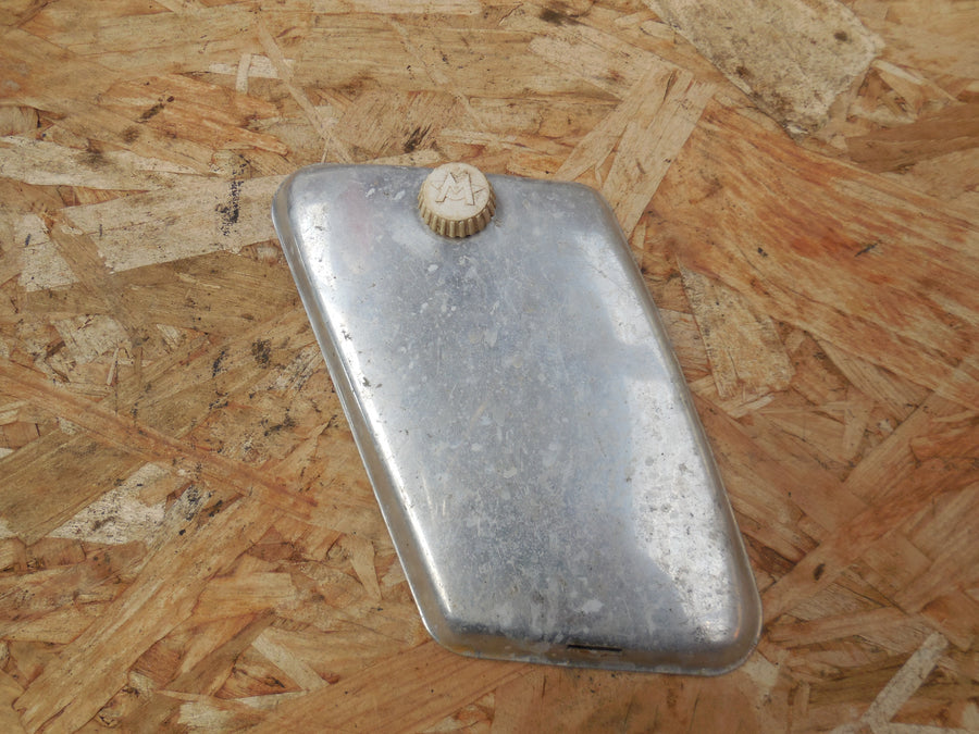 cache boite a outils  motobecane