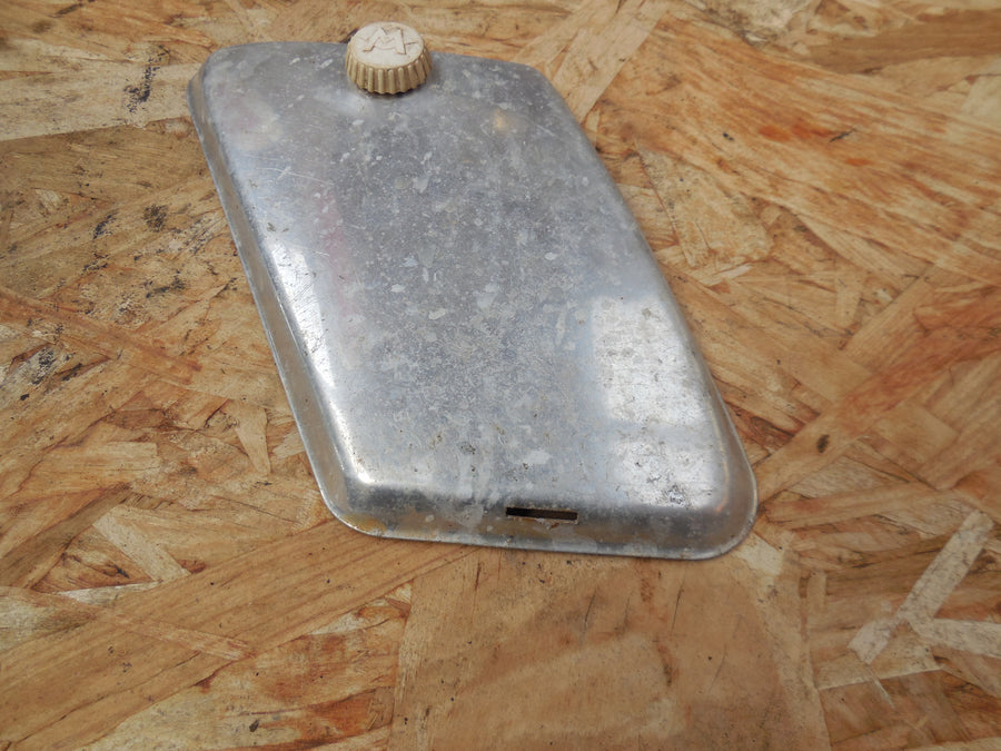 cache boite a outils  motobecane