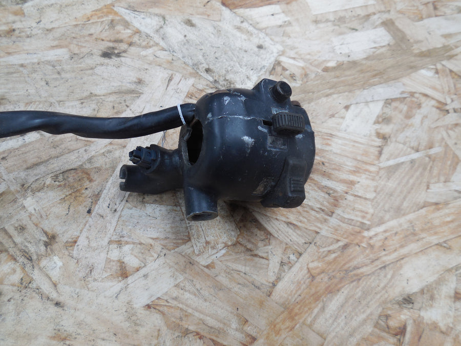 comodo cocote  yamaha 50 dt
