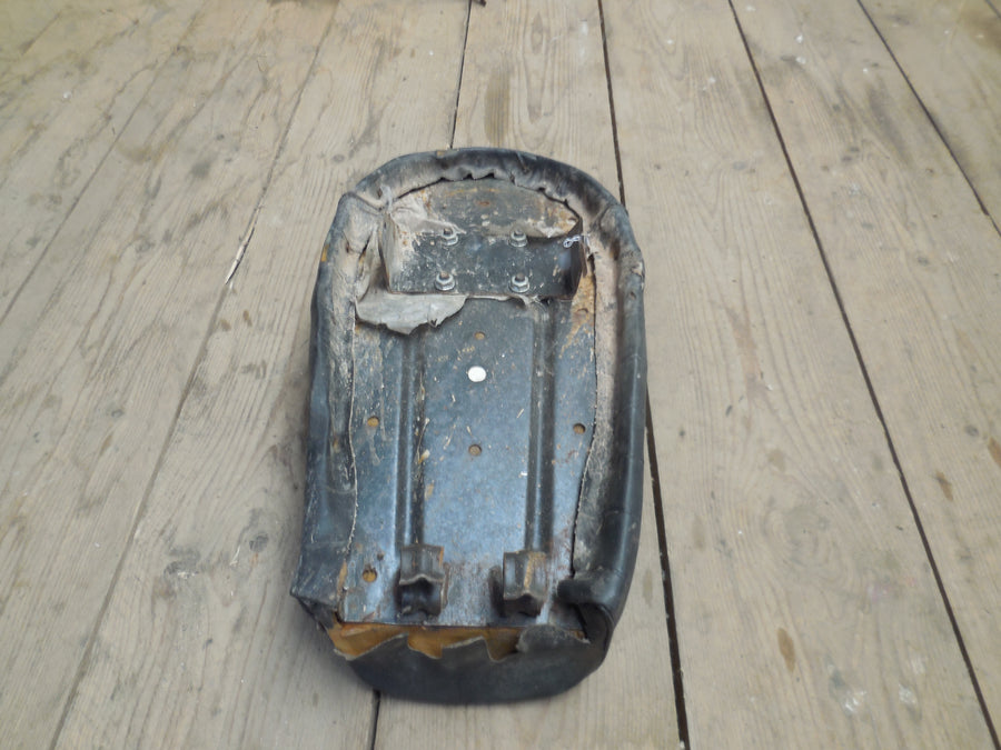 selle biplace  peugeot  sx  8