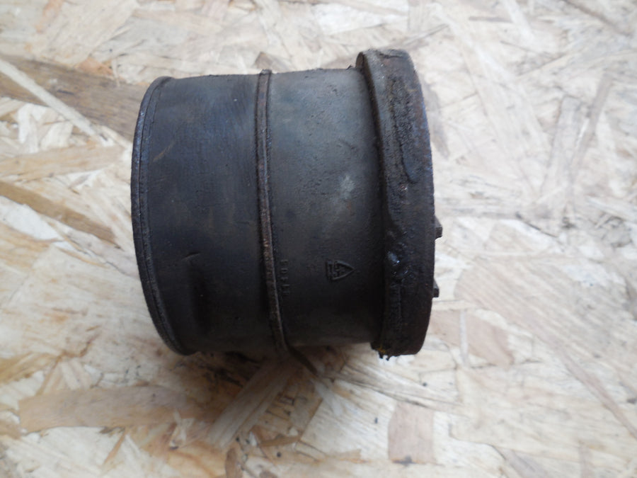 support de cadre moto guzzi zigolo