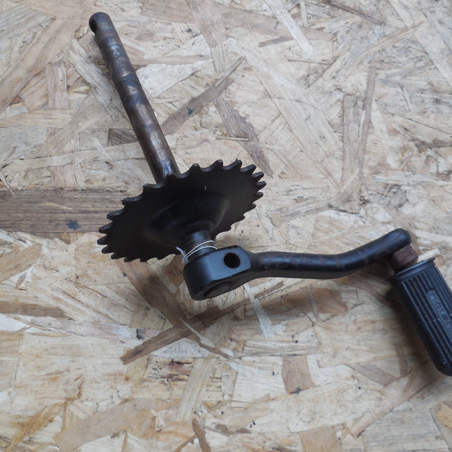 axe de pedalier peugeut tlx