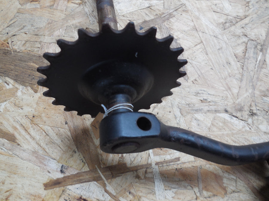 axe de pedalier peugeut tlx