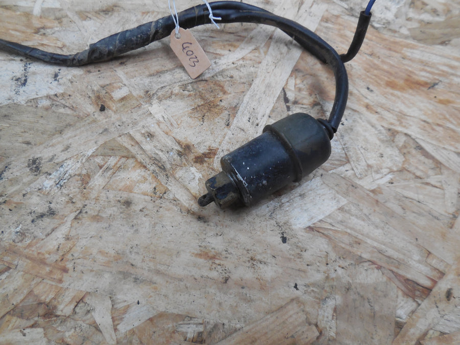 contacteur de stop peugeot sx  8
