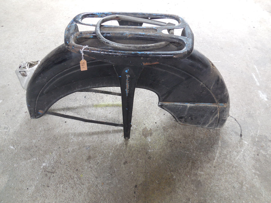 garde boue / porte bagage  bb1 peugeot