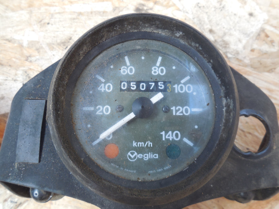 compteur  peugeot  sx 8