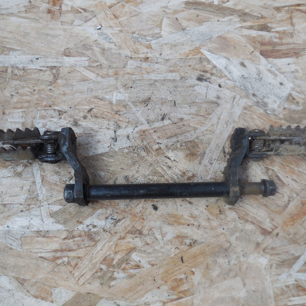 paires de cale pieds  peugeot  sx 8