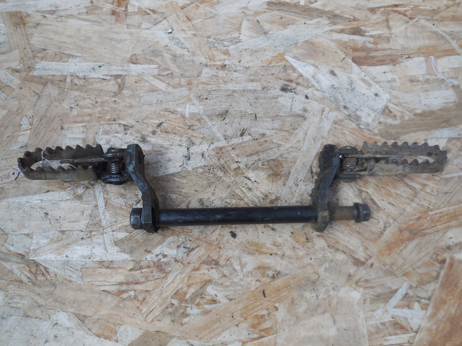paires de cale pieds  peugeot  sx 8