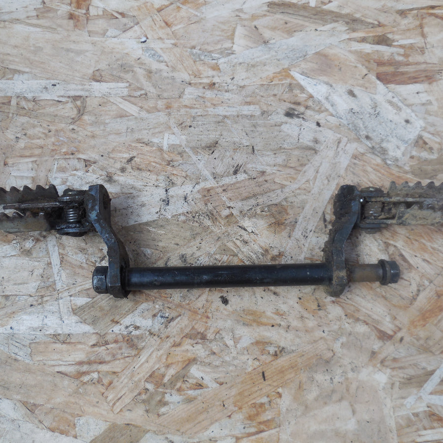 paires de cale pieds  peugeot  sx 8