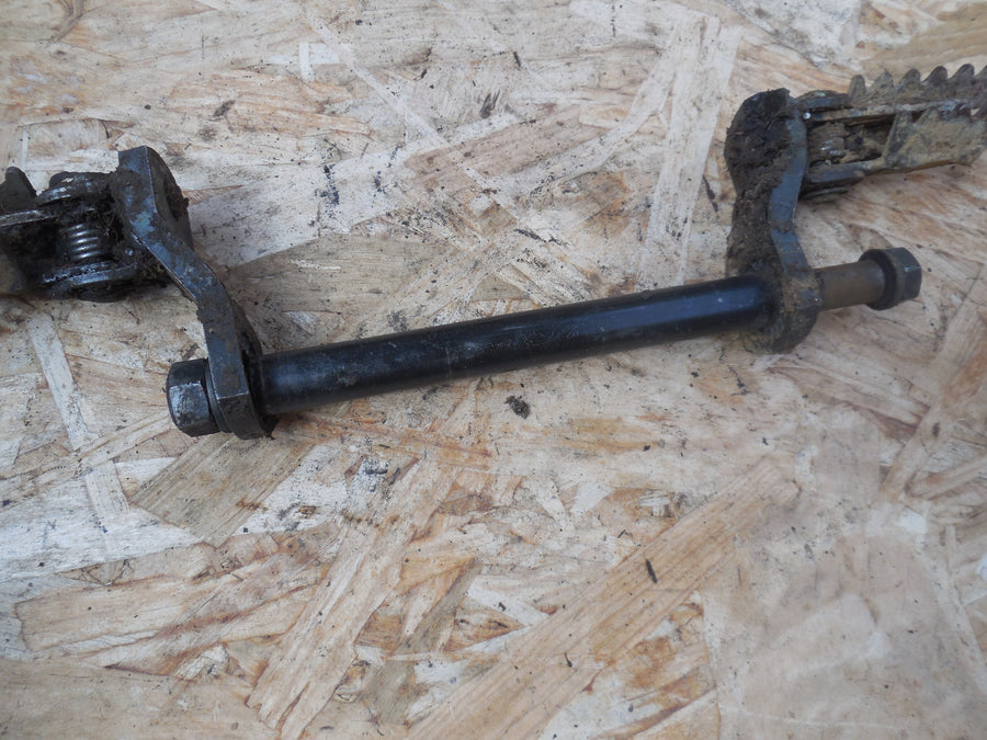 paires de cale pieds  peugeot  sx 8