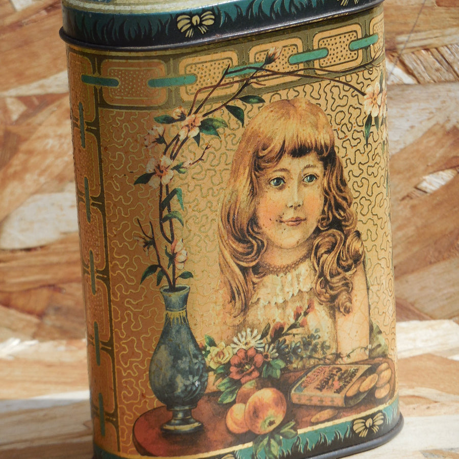 Ancienne boite en métal à biscuits Anglaise Ginger Wafers