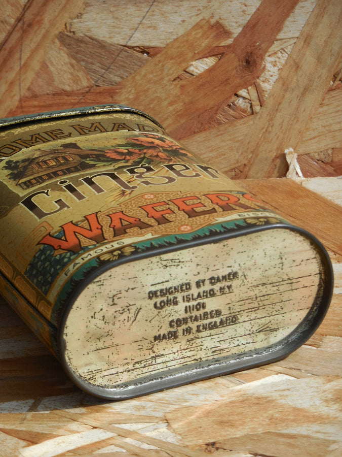 Ancienne boite en métal à biscuits Anglaise Ginger Wafers
