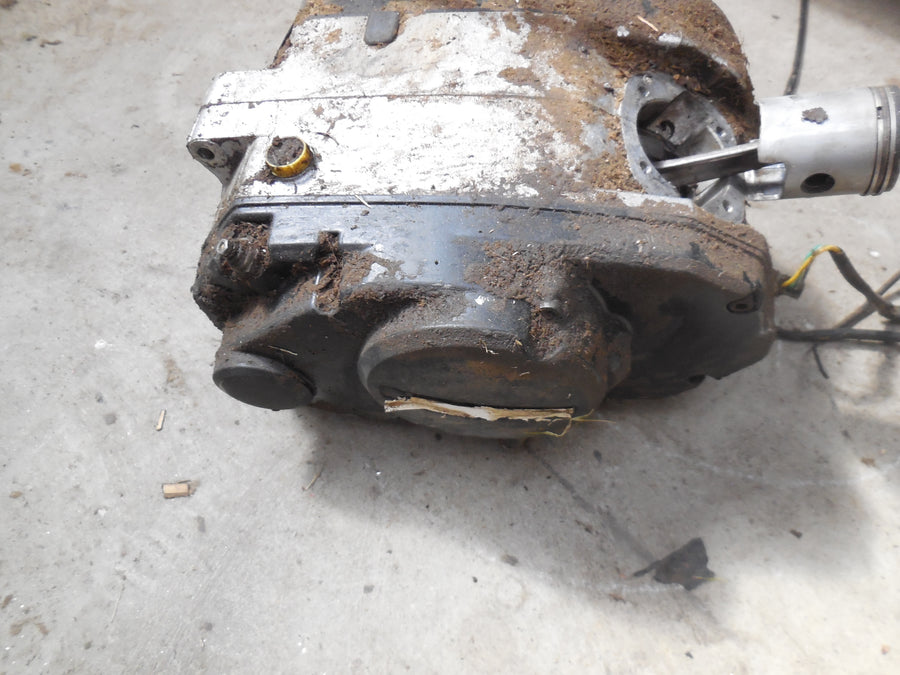 bas  moteur  peugeot  sx  8