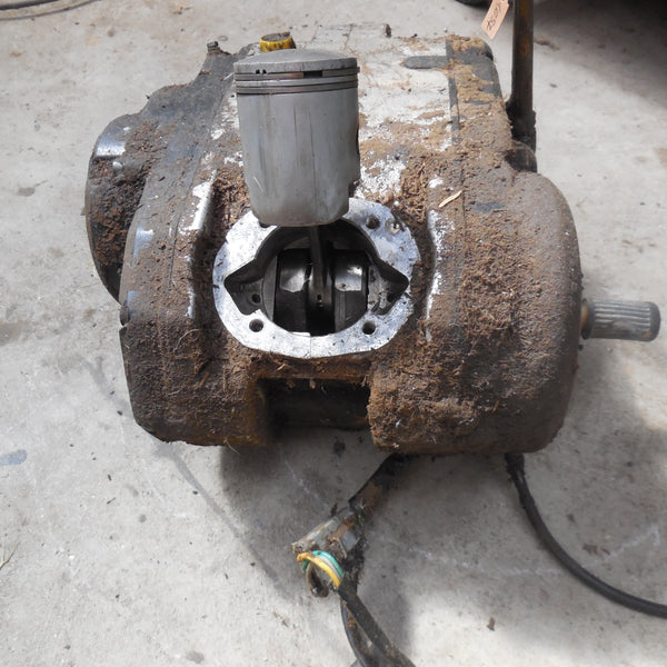 bas  moteur  peugeot  sx  8