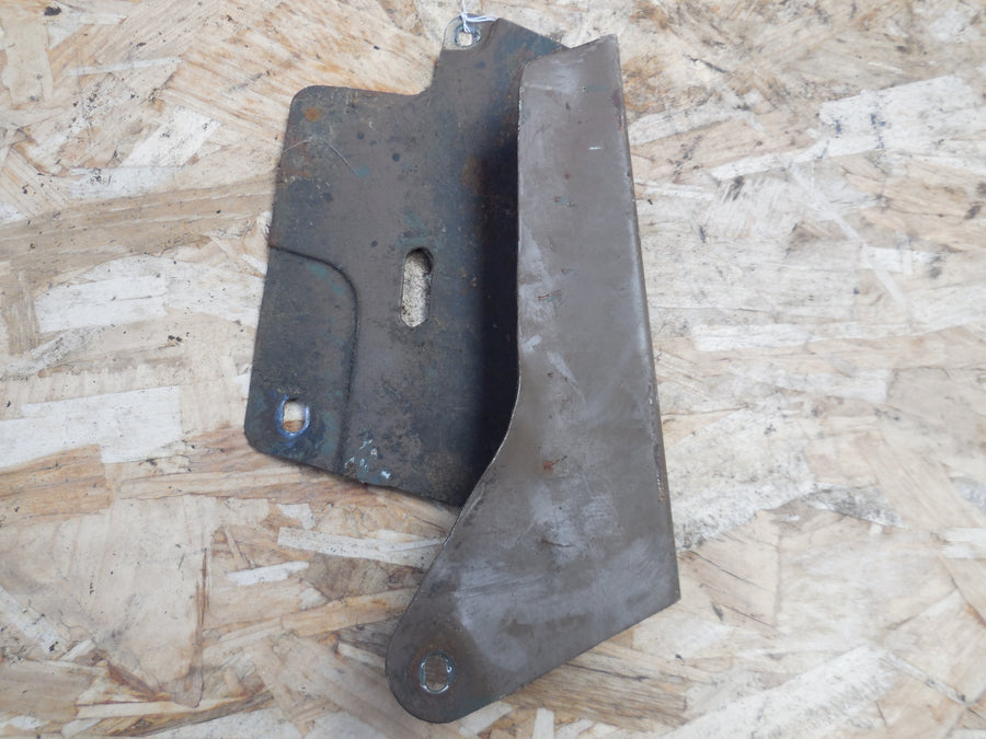protège caret chaine  peugeot  sx  8