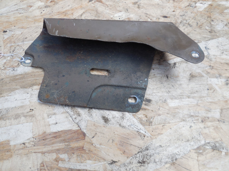 protège caret chaine  peugeot  sx  8