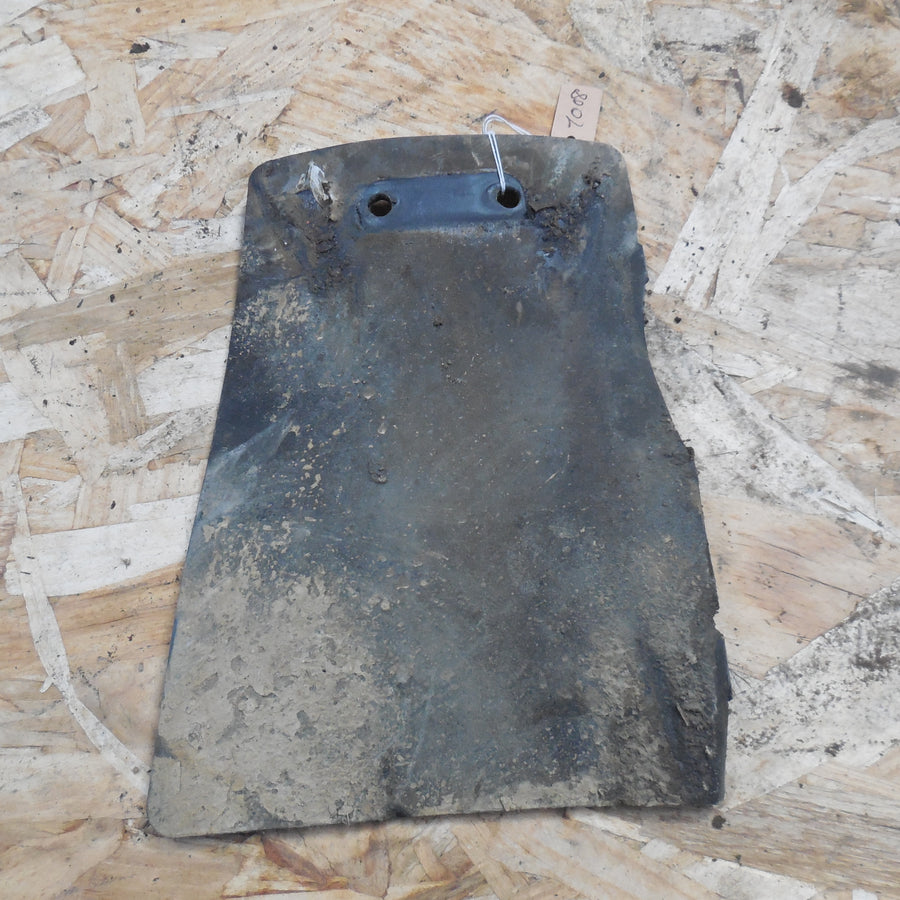 bavette  garde boue  ar  peugeot  sx  8