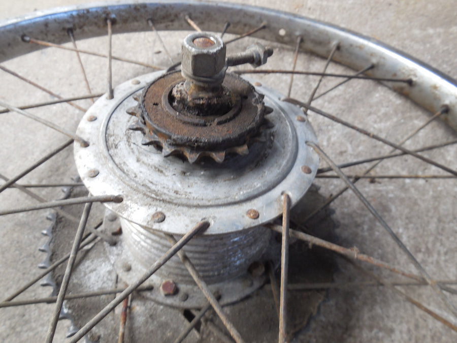 jante / roue mobylette