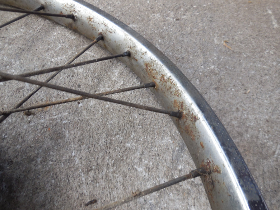 jante / roue mobylette