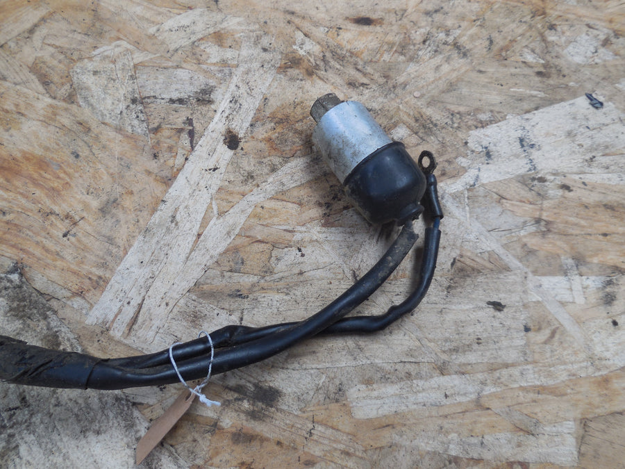 contacteur de stop peugeot   sx  8