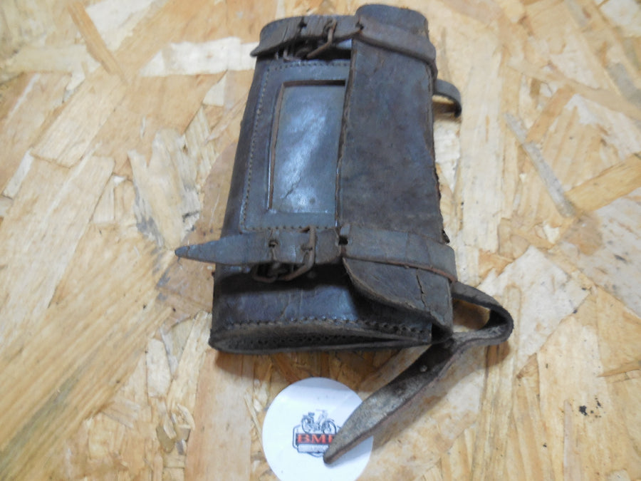 ancienne sacoche a outils