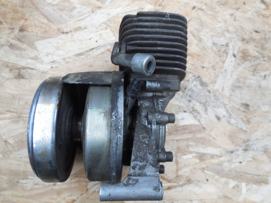 bas  moteur  Motobécane