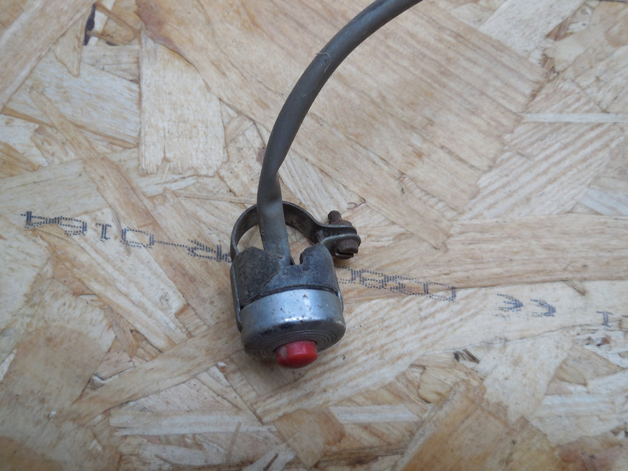 bouton interrupteur klaxon