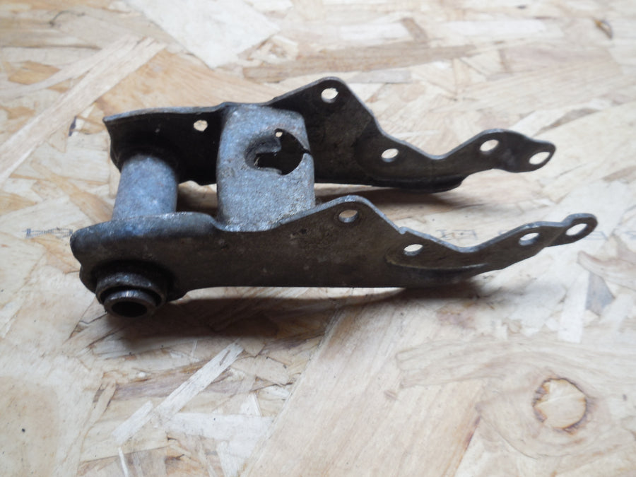 support moteur peugeot  103