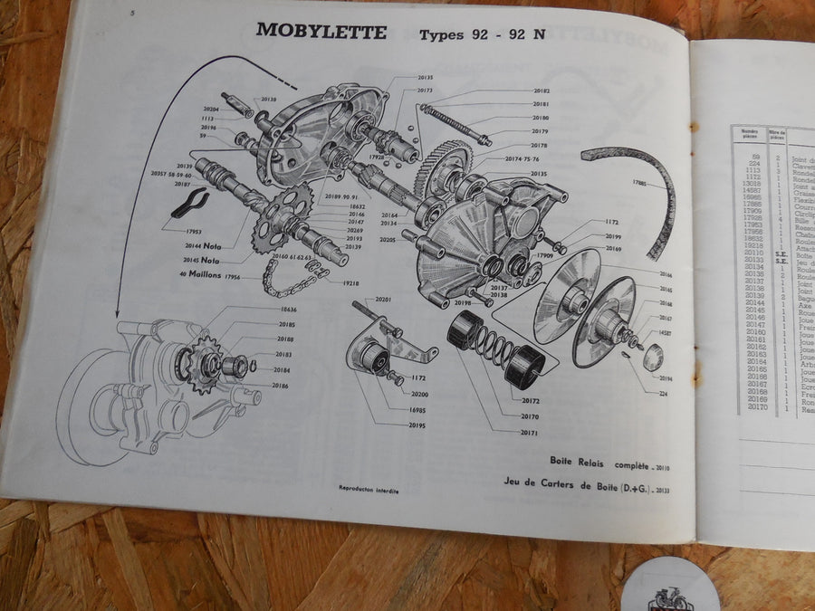 catalogue pièces détachées  mobylette  Motobécane