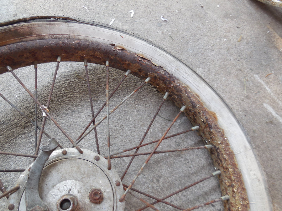 jante  motobecane  av  88 / 89