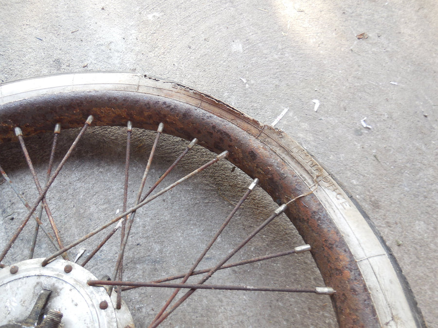 jante  motobecane  av  88 / 89