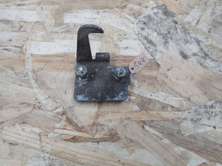 patte de fixation moteur  mobylette