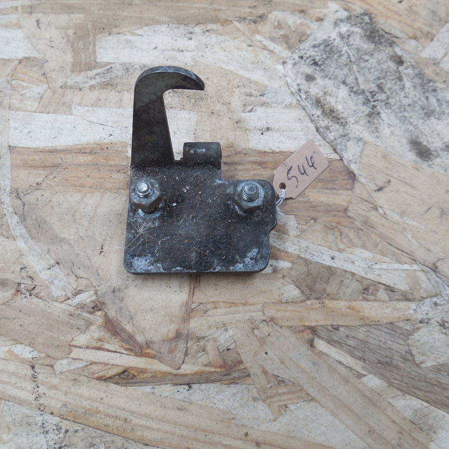 patte de fixation moteur  mobylette