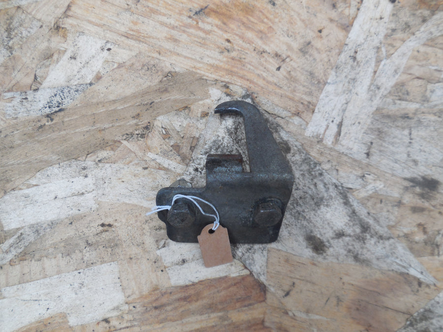 patte de fixation moteur  mobylette