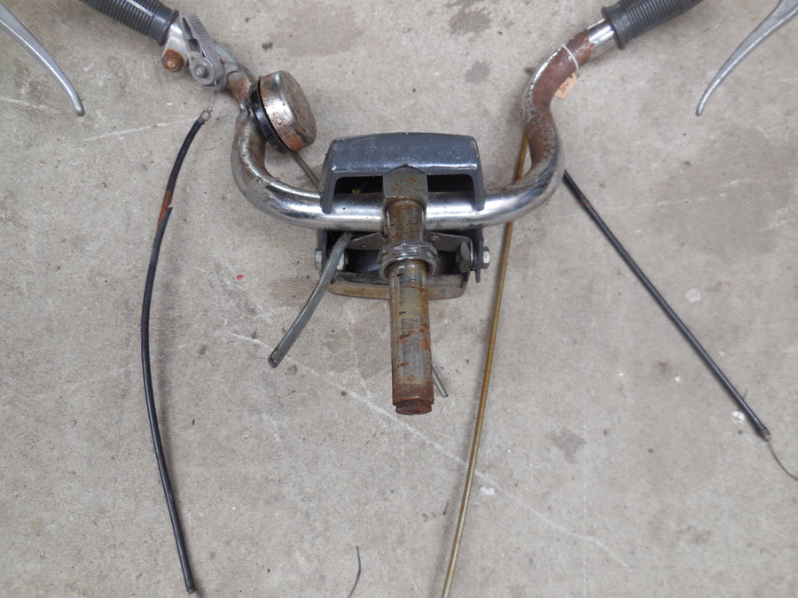 guidon complet  + phare  solex  5000