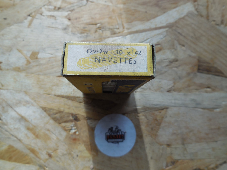 boite d Ampoules navettes Clovis mobylette