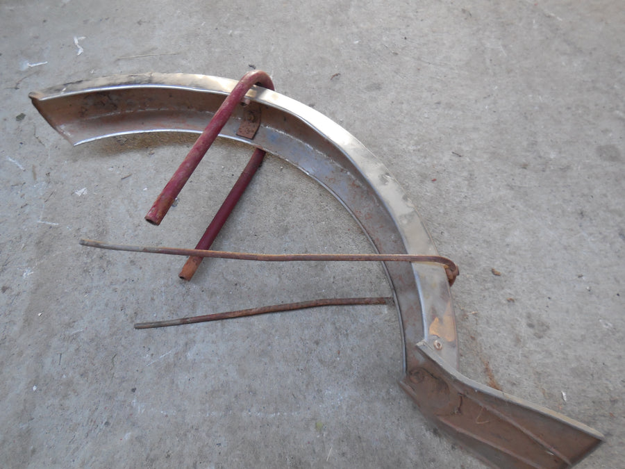 garde boue mobylette peugeot  101 /102