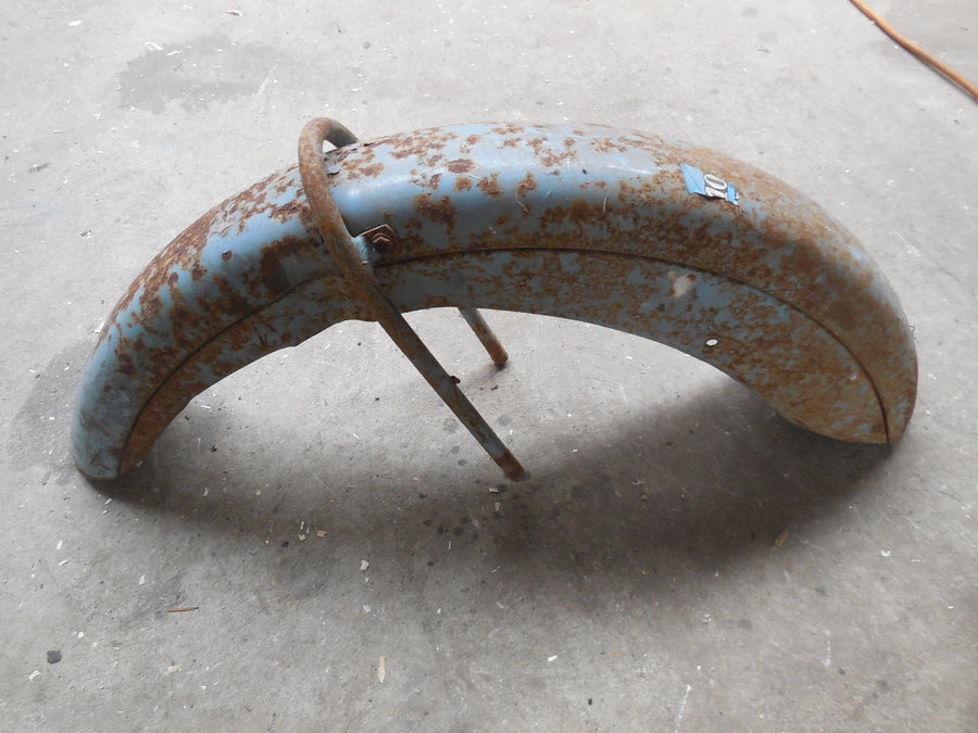 garde boue avant  bb peugeot