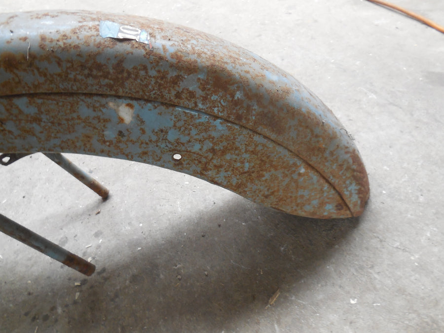 garde boue avant  bb peugeot