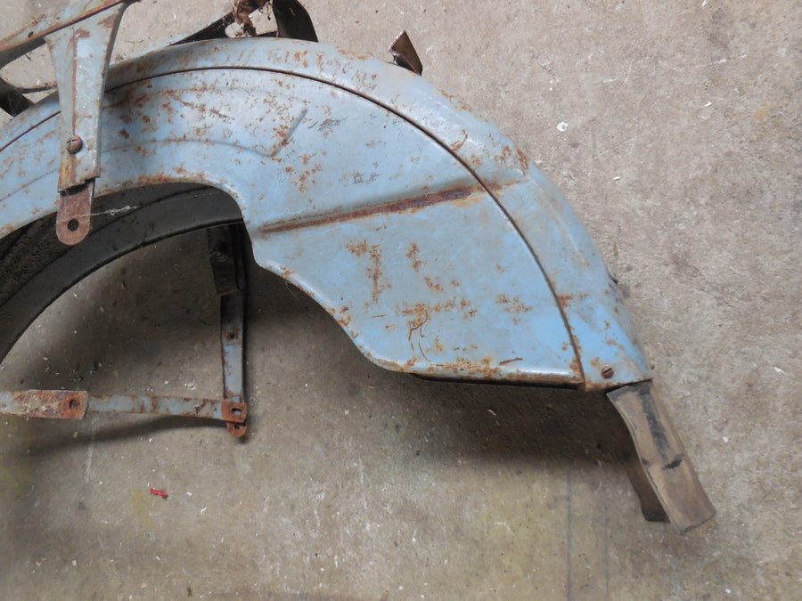 garde boue / porte bagage bb peugeot