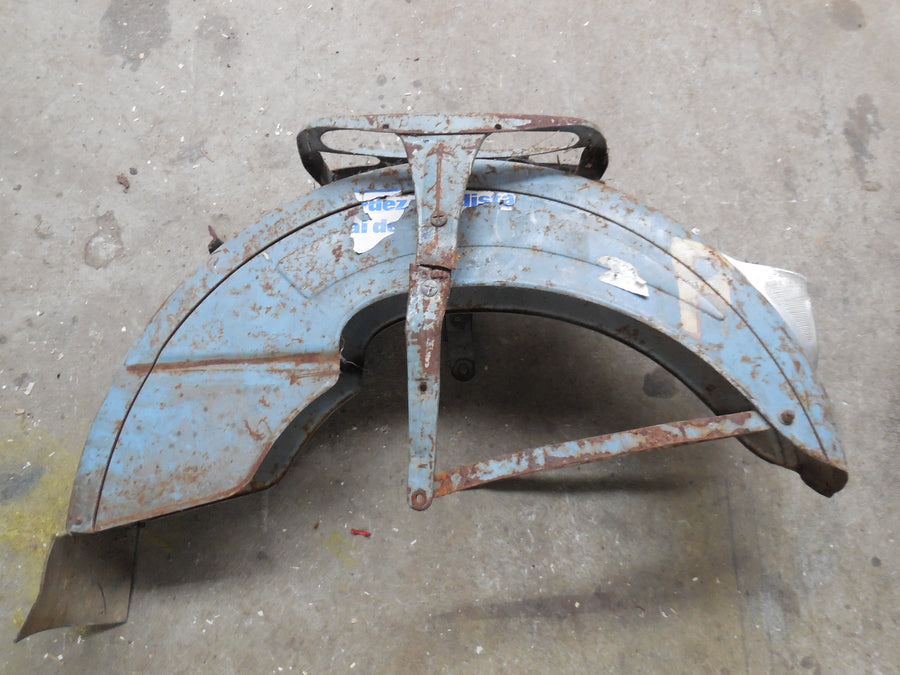 garde boue / porte bagage bb peugeot