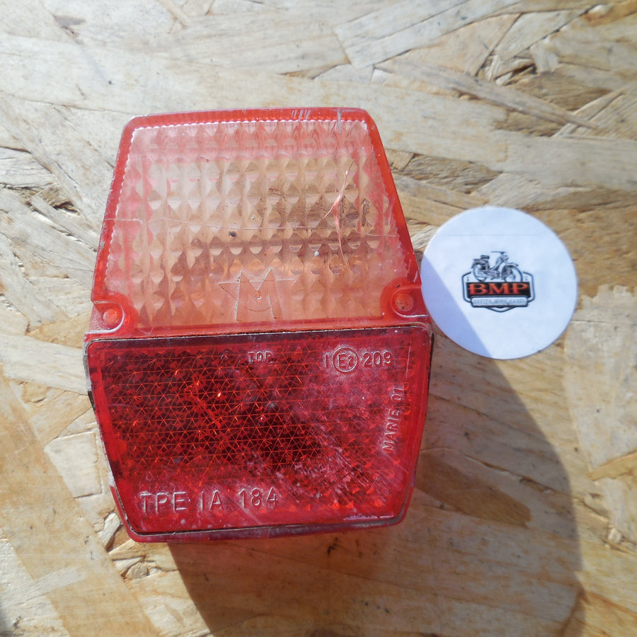 cabochon  feux motobecane AV 88