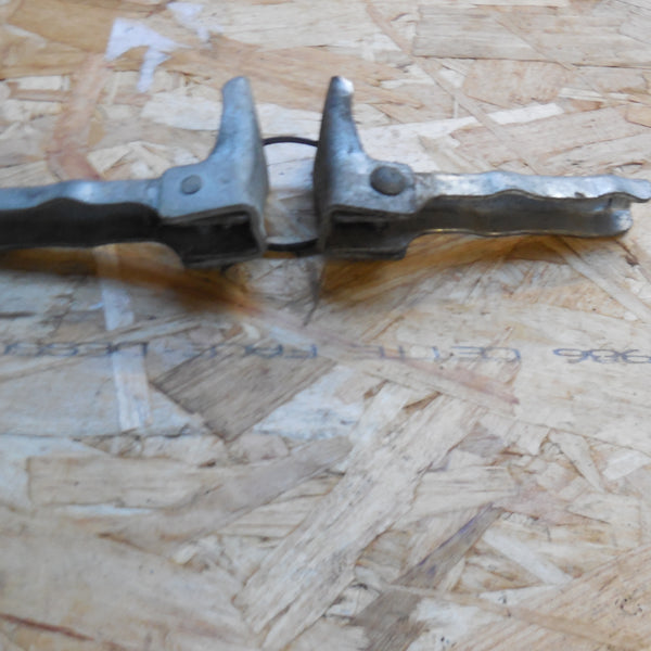 cale pied mobylette  / peugeot  motobécane