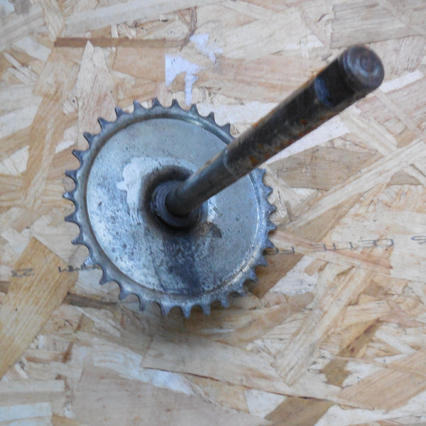 axe de pedalier mobylette