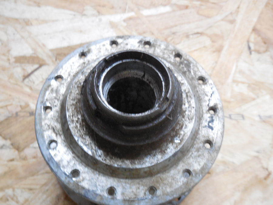 moyeu de roue rigida