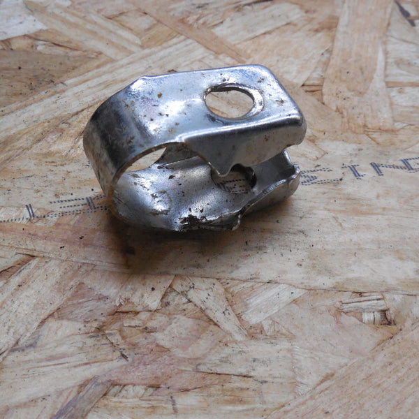 collier de fixation retroviseur