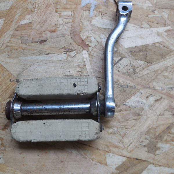 pedale mobylette bb peugeot