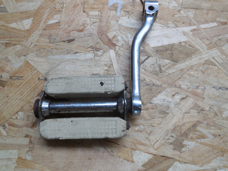 pedale mobylette bb peugeot